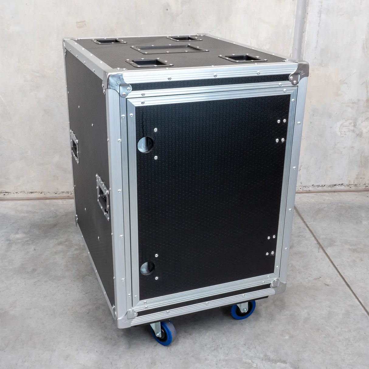 Titan AV 19" 14RU Slam Rack Road Case on Castors, Pro Series