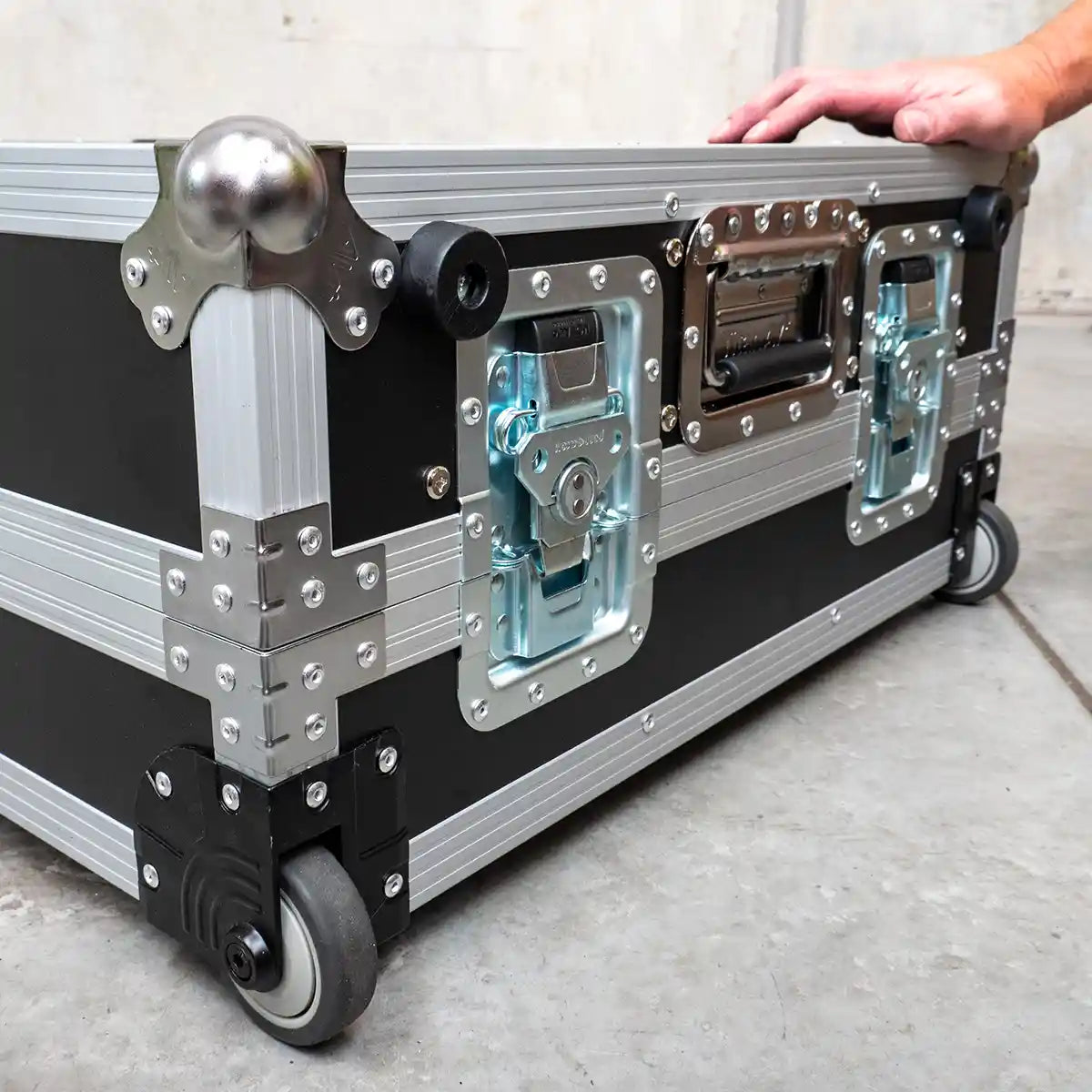 Mobile DJ Table Road Case